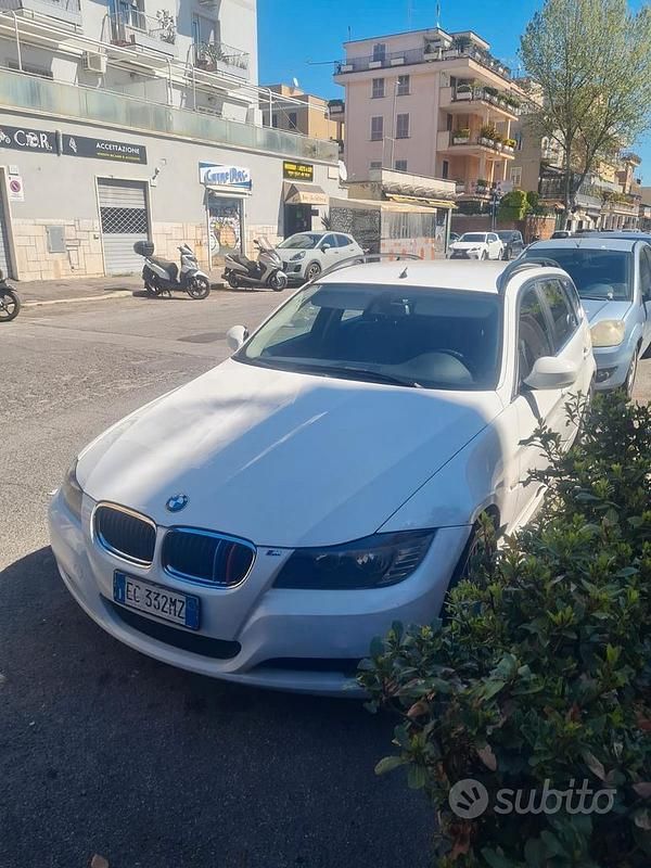 Begagnad BMW 320 184 HK (135 kW) 2010 Kombi