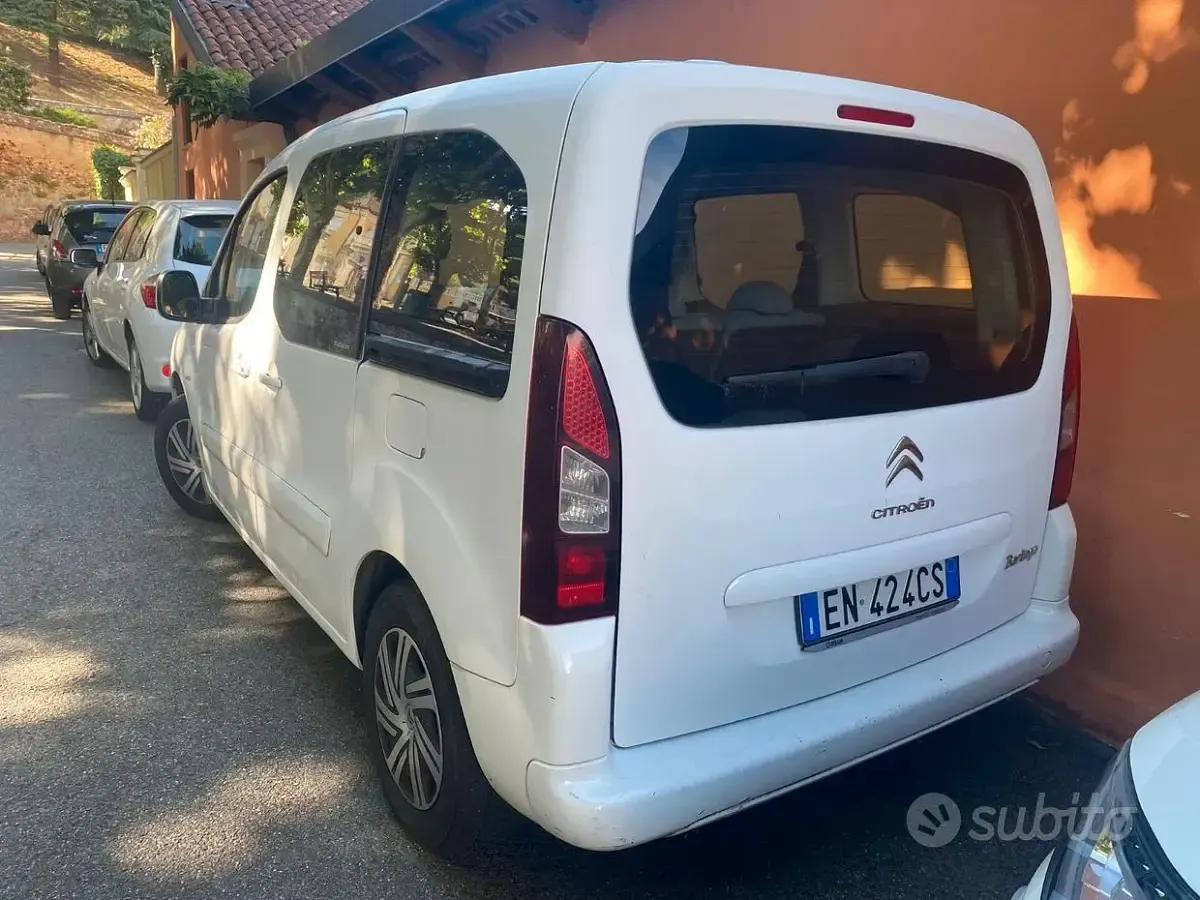 Usata Citroën Berlingo 98 CV (72 kW) 2012 Bianco Monovolume