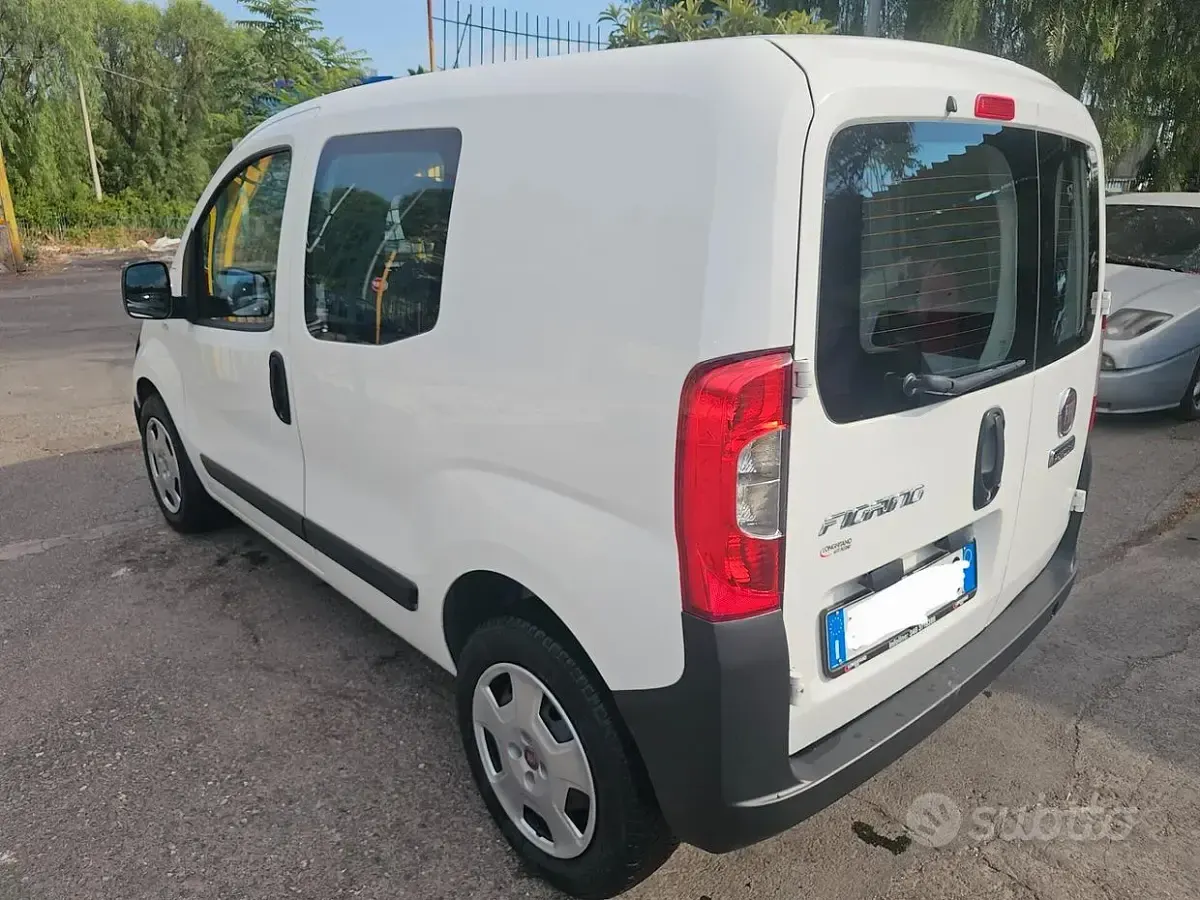 Usata Fiat Fiorino S 95 CV (69 kW) 2020 Bianco Monovolume