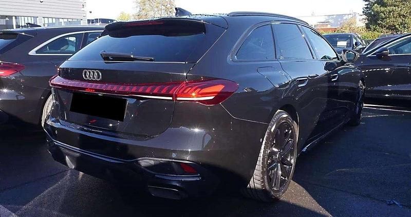 Usata Audi A5 S-Line 150 CV (110 kW) 2025 Nero Station wagon