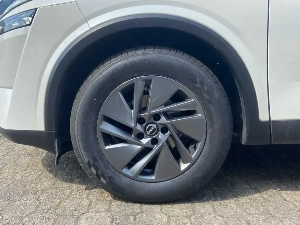 Usata Nissan Qashqai 140 CV (102 kW) 2022 Bianco SUV