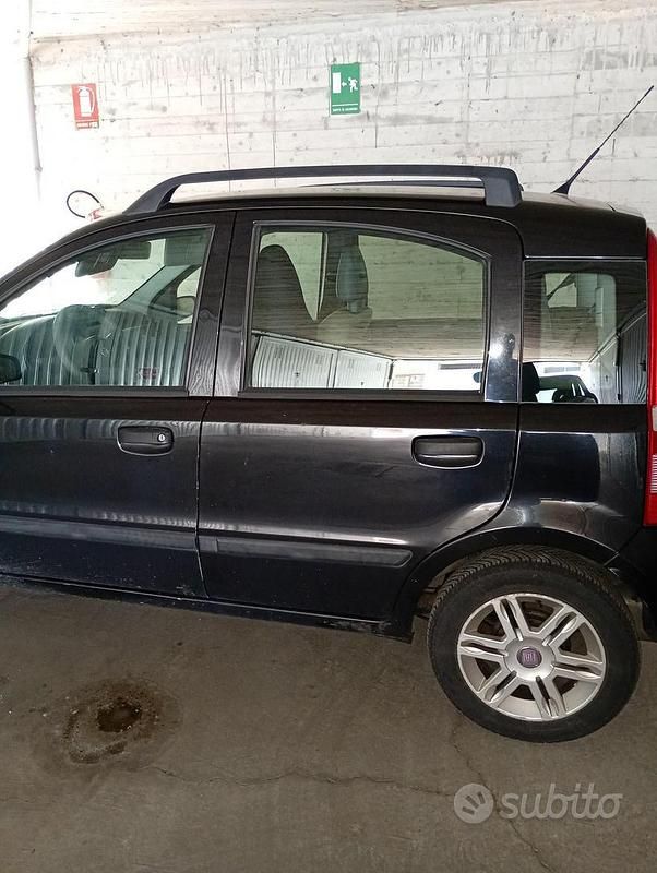 Usata Fiat Panda Emotion 60 CV (44 kW) 2008 Nero Utilitaria