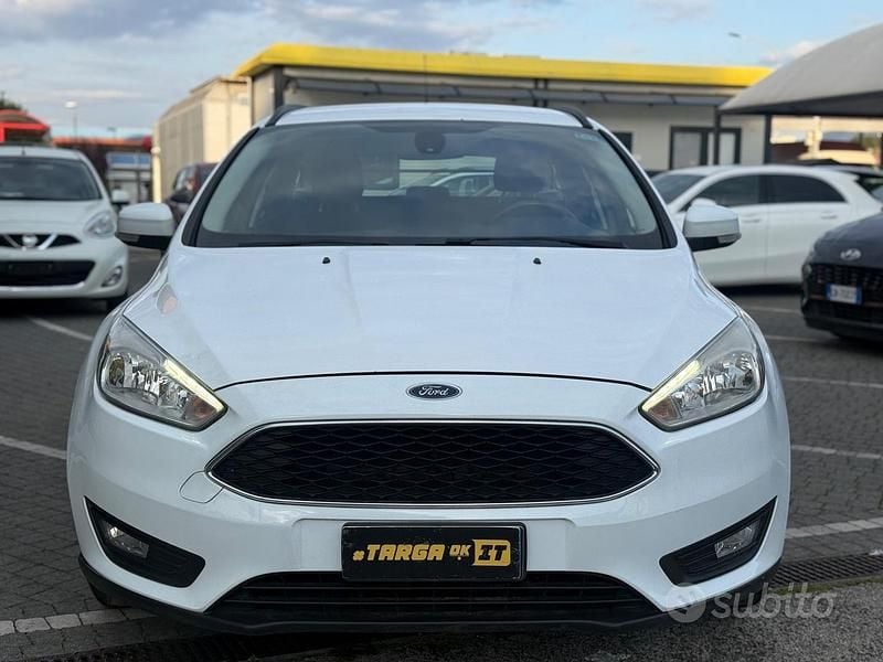 Usata Ford Focus Business Edition 120 CV (88 kW) 2015 Bianco Station wagon