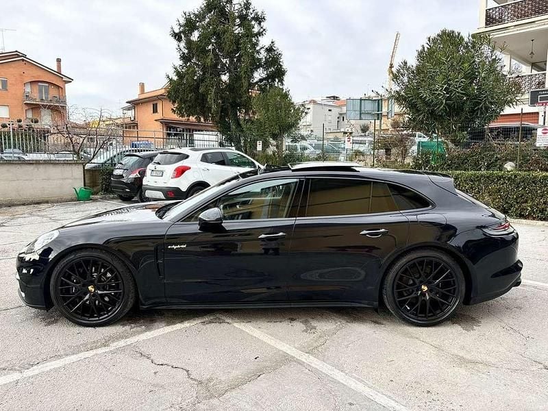 Usata Porsche Panamera Sport Turismo 462 CV (339 kW) 2020 Nero Station wagon