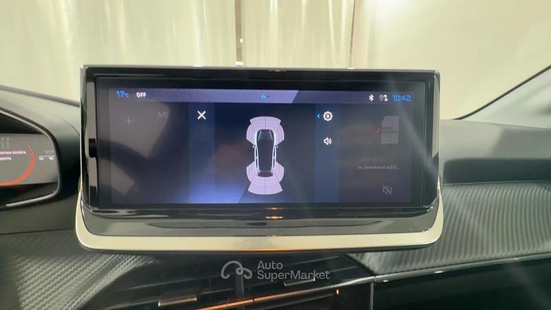 Usata Peugeot 208 Allure 102 CV (75 kW) 2025 Grigio Utilitaria