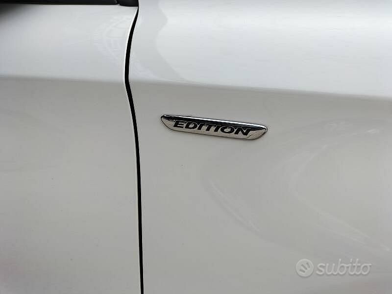 Usata Mercedes GLA200 Premium 137 CV (100 kW) 2019 Bianco SUV