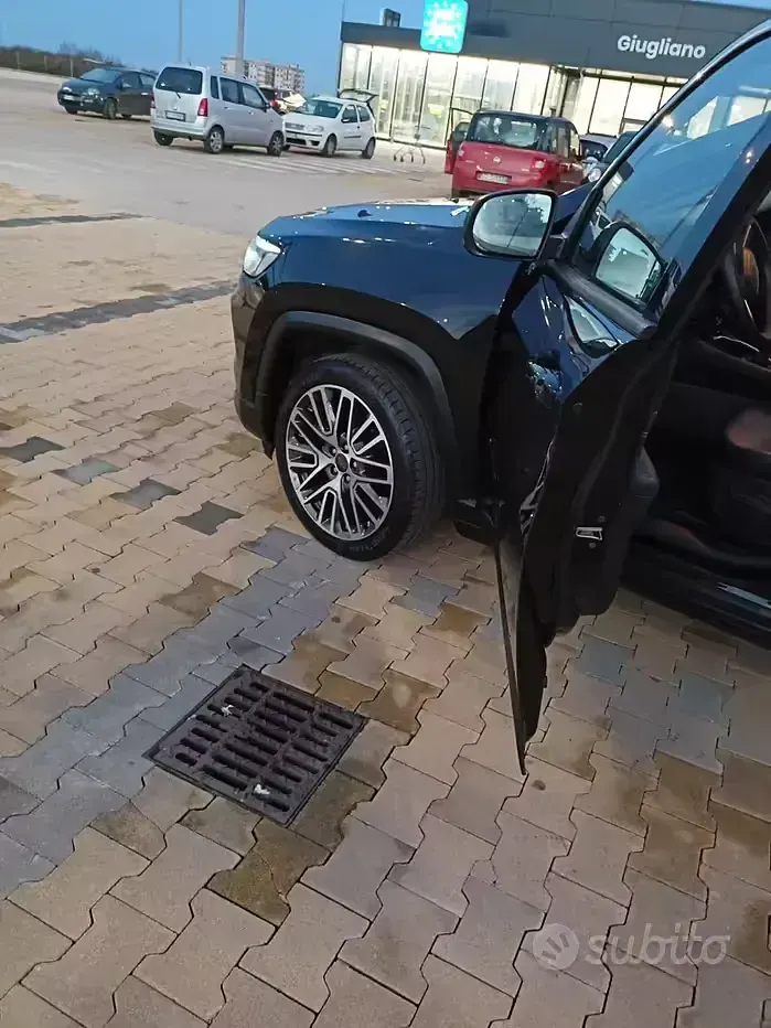 Usata Jeep Compass 131 CV (96 kW) 2022 Nero SUV