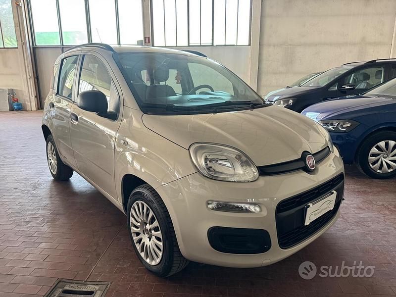 Usata Fiat Panda Easy 80 CV (58 kW) 2013 Beige Utilitaria