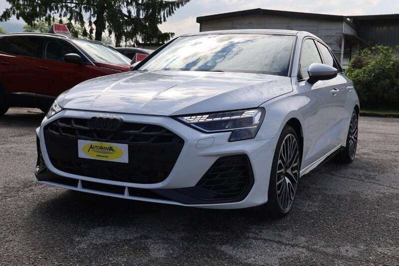 Nuova Audi S3 Sport 333 CV (244 kW) 2025 Vari colori Berlina