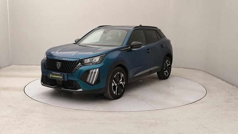 Usata Peugeot 2008 Allure 101 CV (74 kW) 2025 SUV