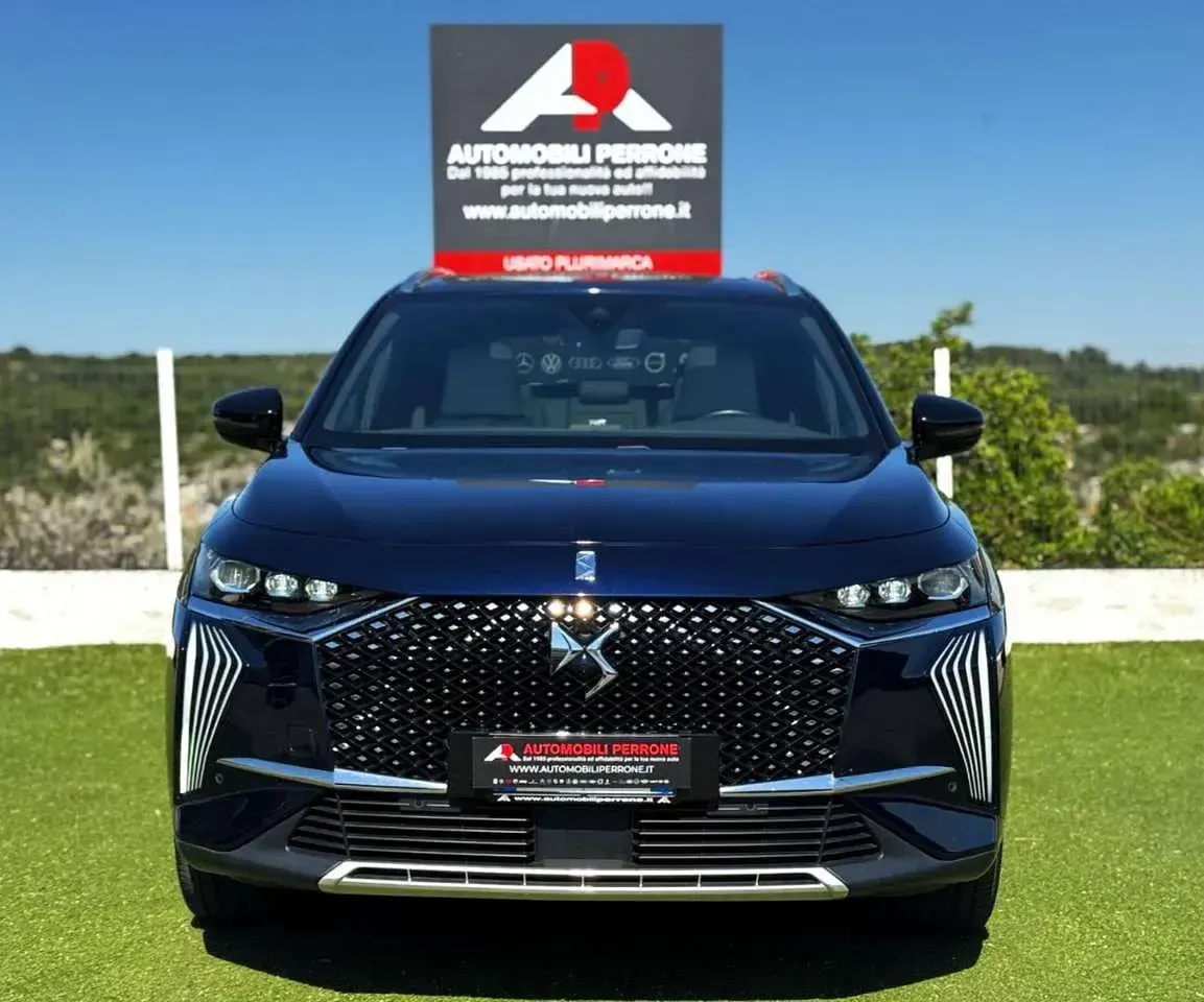 Usata DS Automobiles DS7 Crossback Opera 131 CV (96 kW) 2023 Blu SUV