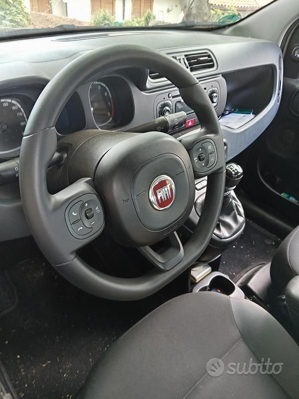 Usata Fiat Panda 69 CV (50 kW) 2019 Bianco Utilitaria