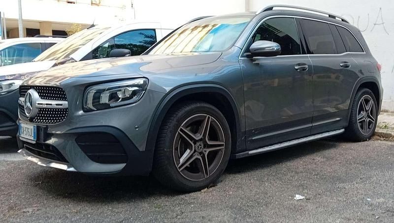 Usata Mercedes GLB200 150 CV (110 kW) 2020 SUV