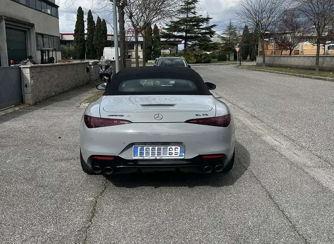 Usata Mercedes SL43 AMG AMG Line Premium Plus 381 CV (280 kW) 2025 Cabrio