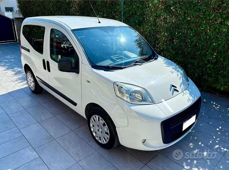 Usata Citroën Nemo SELECTION 75 CV (55 kW) 2014 Bianco Monovolume