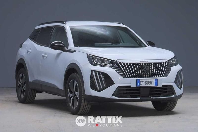 Usata Peugeot 2008 Allure 131 CV (96 kW) 2025 Bianco SUV