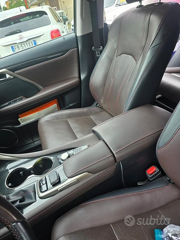 Usata Lexus RX450h+ 262 CV (192 kW) 2018 Blu SUV