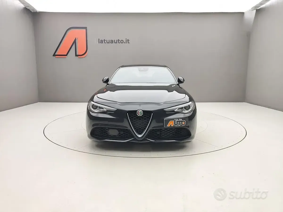Usata Alfa Romeo Giulia Business 160 CV (117 kW) 2022 Nero Berlina
