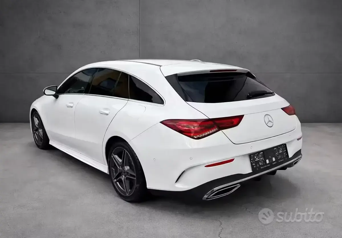 Begagnad Mercedes CLA200 Premium Plus 150 HK (110 kW) 2022 Vit Kombi