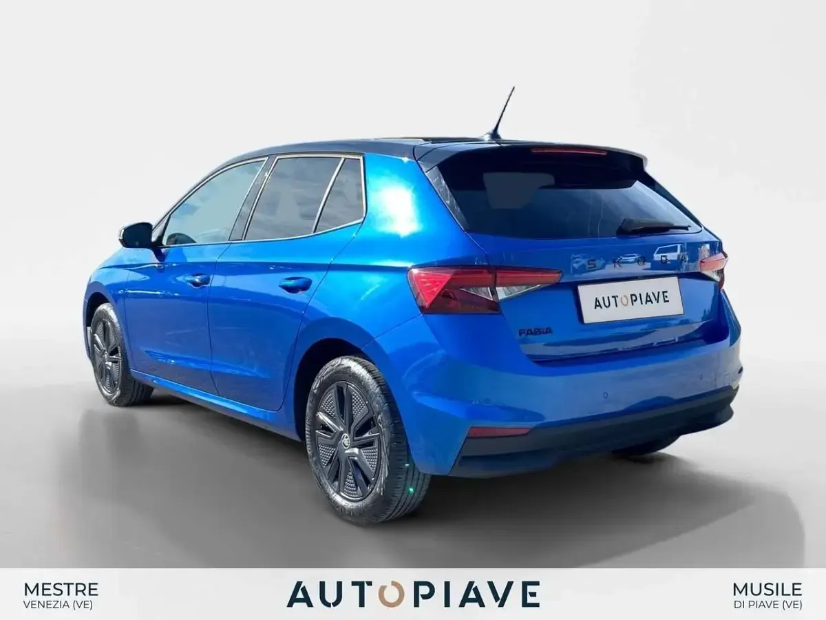 Usata Skoda Fabia 80 CV (58 kW) 2025 Blu/azzurro Utilitaria