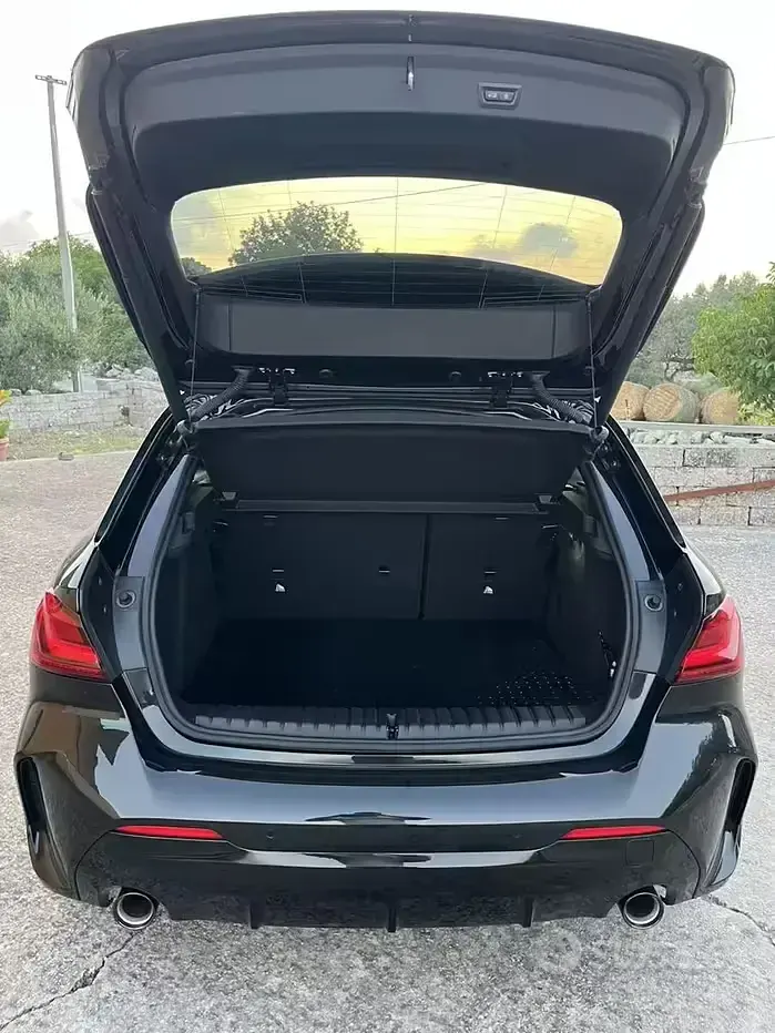 Usata BMW 118 Shadowline 150 CV (110 kW) 2024 Nero Berlina