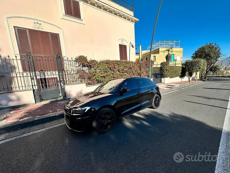 Usata Audi A1 Sportback Comfort 116 CV (85 kW) 2019 Nero Utilitaria