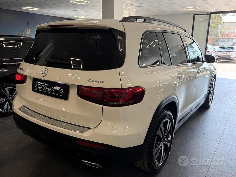 Usata Mercedes GLB200 150 CV (110 kW) 2023 Bianco SUV