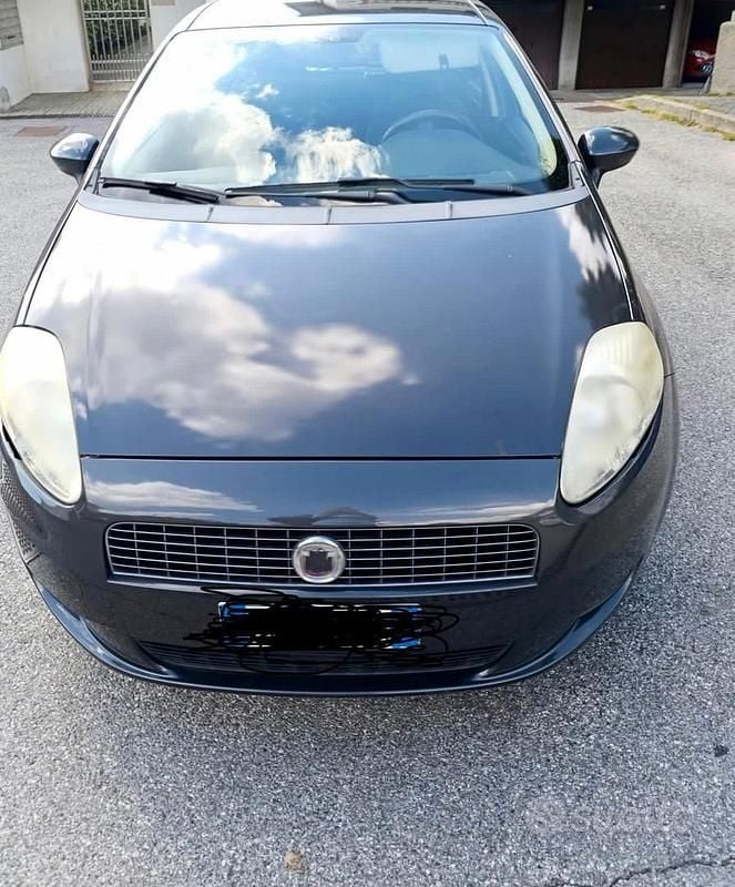 Usata Fiat Grande Punto Dynamic 2007 Grigio Utilitaria
