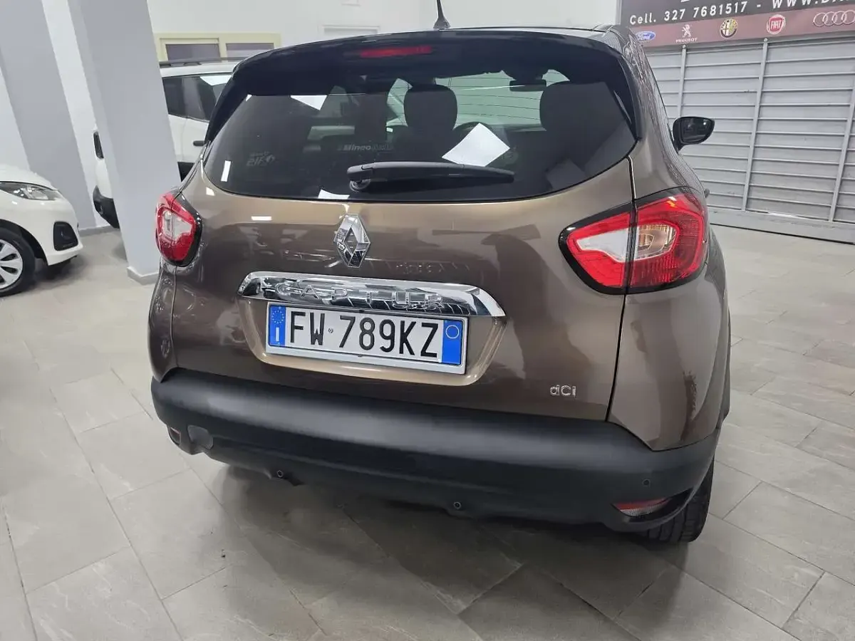 Usata Renault Captur 90 CV (66 kW) 2015 Other SUV