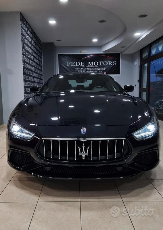 Usato 2018 Maserati Ghibli 3.0 Diesel 250 CV (49.999 €)