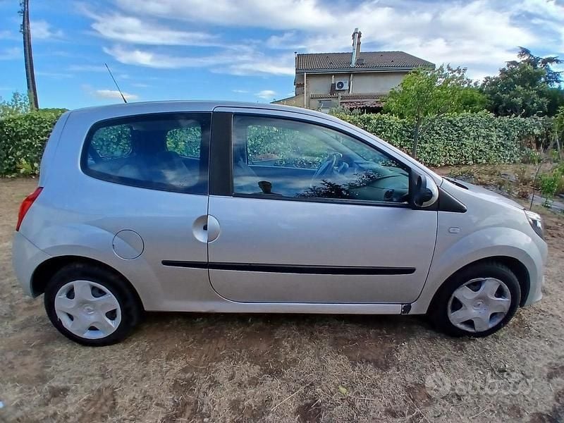 Usata Renault Twingo 75 CV (55 kW) 2009 Grigio Utilitaria