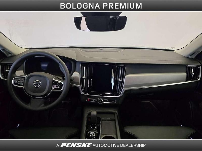 Usata Volvo S90 Plus 235 CV (172 kW) 2025 Grigio Berlina