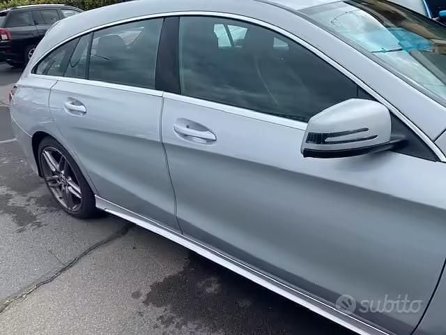 Usata Mercedes CLA200 Business 2018 Grigio Station wagon