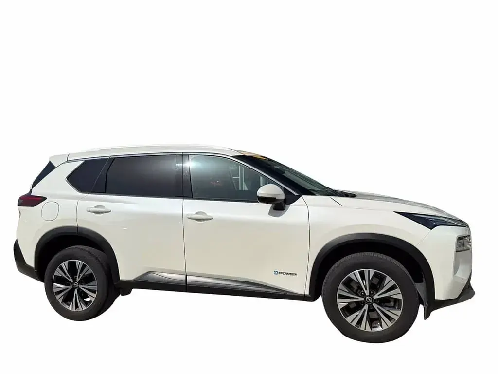Usata Nissan X-Trail N-Connecta 158 CV (116 kW) 2023 White pearl brilliant SUV