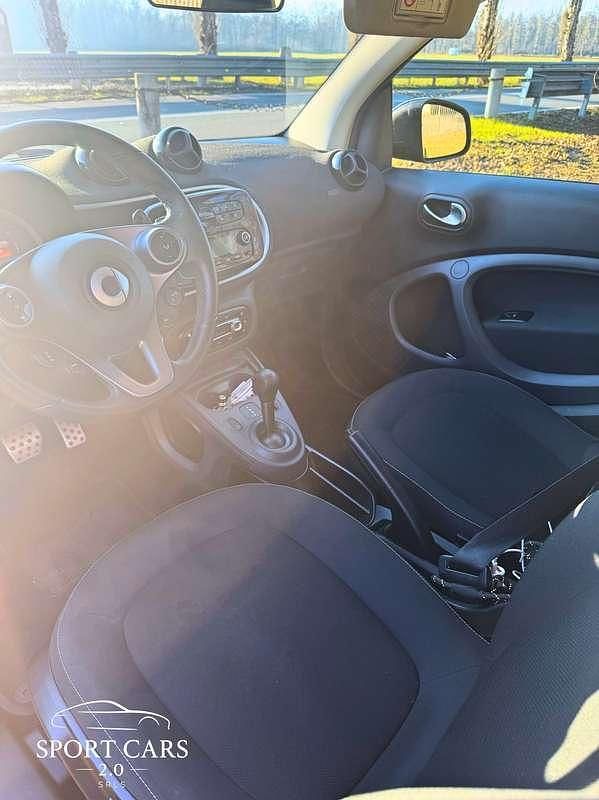 Usata Smart ForTwo Coupé 71 CV (52 kW) 2019 Blu/azzurro Coupé
