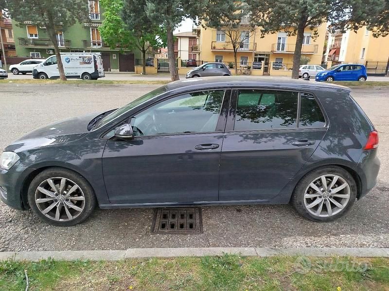 Usata VW Golf VII 110 CV (80 kW) 2014 Grigio Berlina