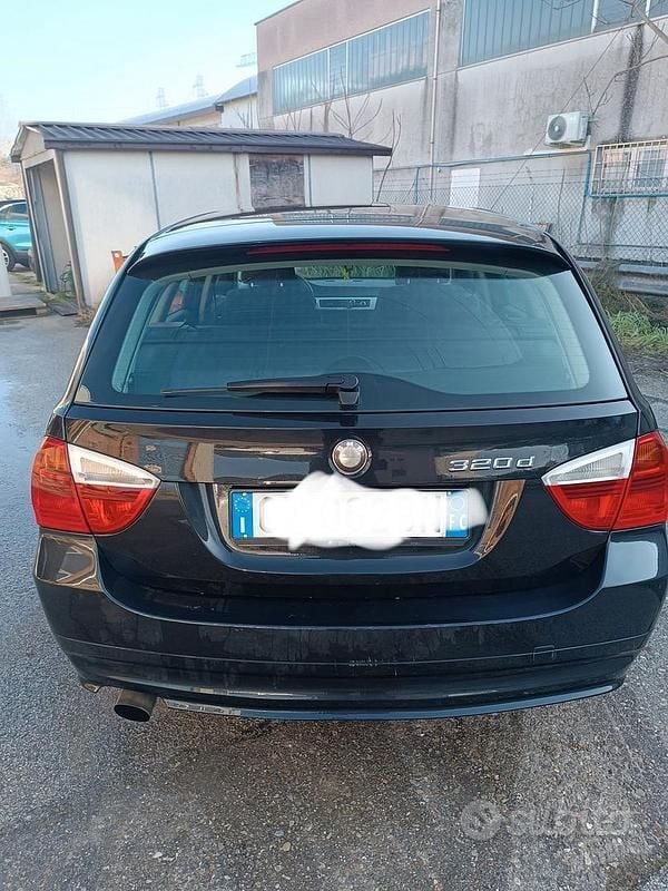 Usata BMW 320 163 CV (119 kW) 2006 Nero Station wagon