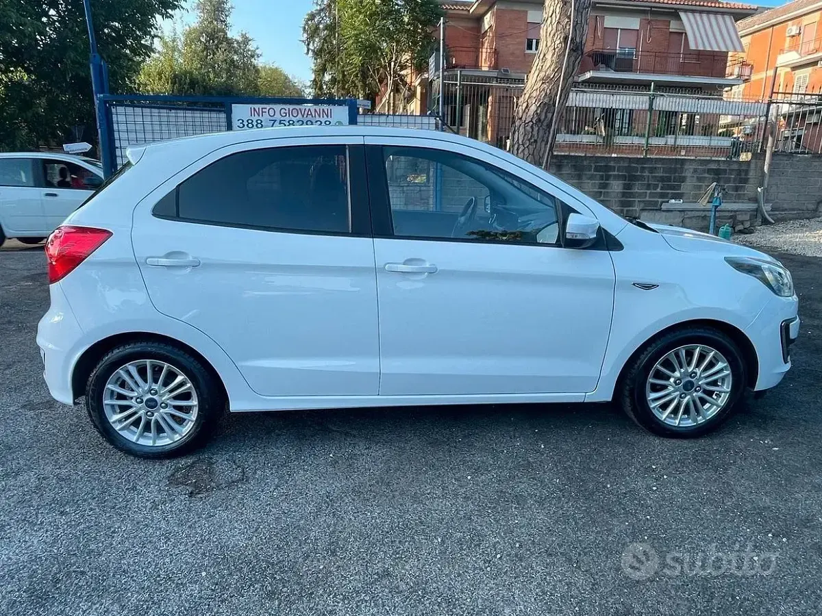 Usata Ford Ka Ultimate 86 CV (63 kW) 2018 Bianco Berlina
