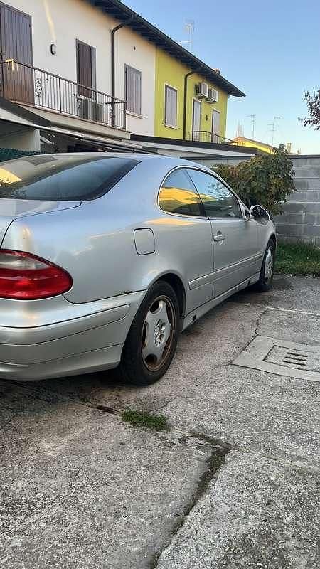 Usata Mercedes CLK200 Elegance 192 CV (141 kW) 2000 Coupé