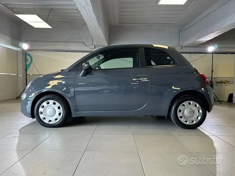 Usata Fiat 500 70 CV (51 kW) 2022 Grigio Berlina