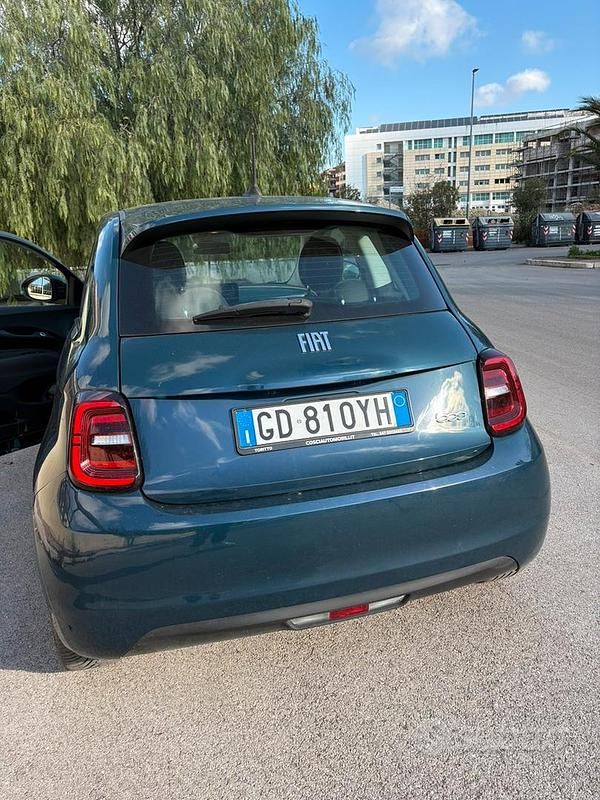 Usata Fiat 500e La Prima 42 kW (58 CV) 2021 Berlina