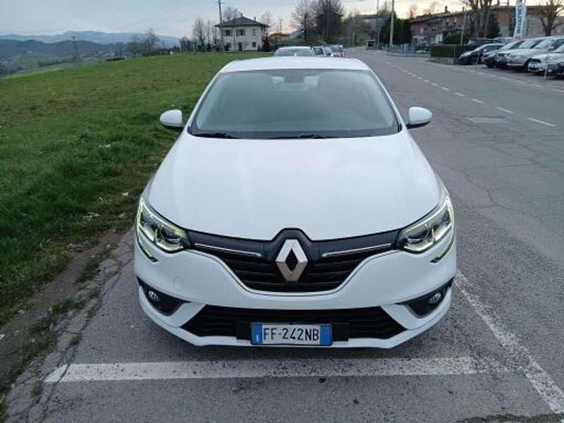Usata Renault Mégane IV Zen 90 CV (66 kW) 2016 Bianco Berlina