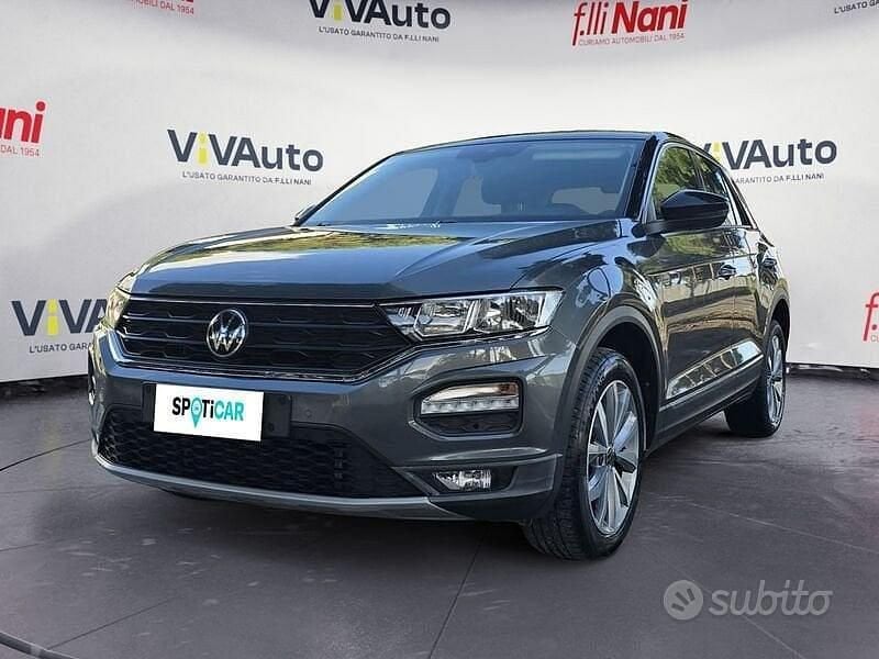 Usata VW T-Roc Style 110 CV (80 kW) 2021 Grigio SUV