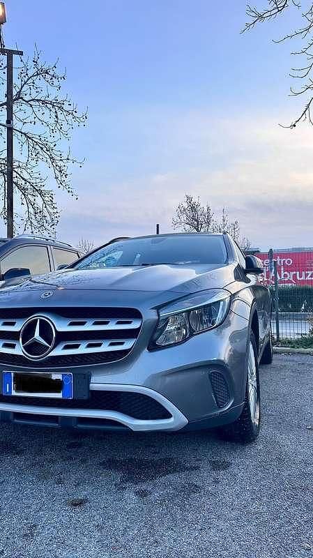 Occasion Mercedes GLA180 Business 109 ch (80 kW) 2018 SUV