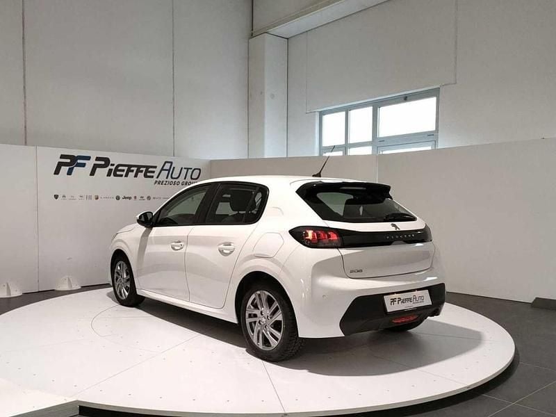 Gebraucht Peugeot 208 Active 75 PS (55 kW) 2020 Weiß Kleinwagen