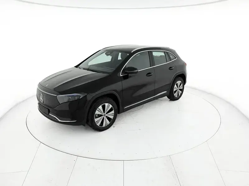 Nuova Mercedes EQA250+ Advanced 139 kW (190 CV) 2026 Nero SUV