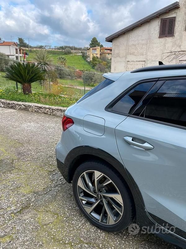 Usata Audi A3 150 CV (110 kW) 2024 Grigio Berlina