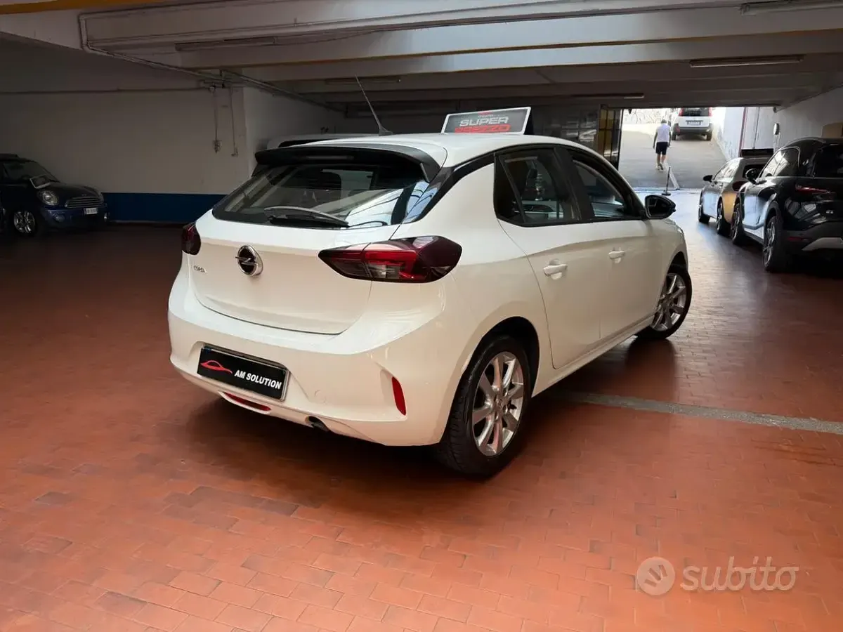 Usata Opel Corsa 75 CV (55 kW) 2021 Bianco Utilitaria