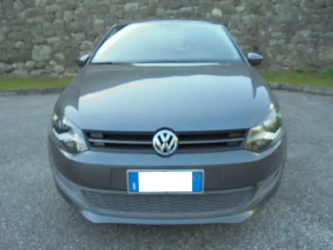 Usata VW Polo Comfortline 69 CV (50 kW) 2010 Grigio Utilitaria