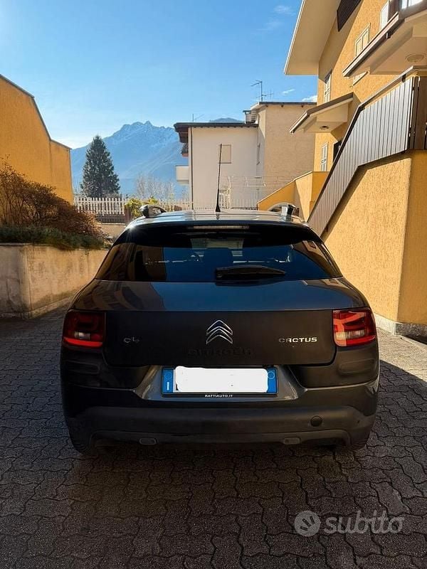 Usata Citroën C4 Feel 99 CV (72 kW) 2016 Grigio Berlina